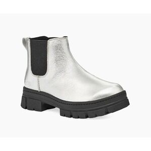 UGG Metallic Silver Chelsea Boots‎ Lug Sole Ankle Fashion Boots US 5 EU 37 New
